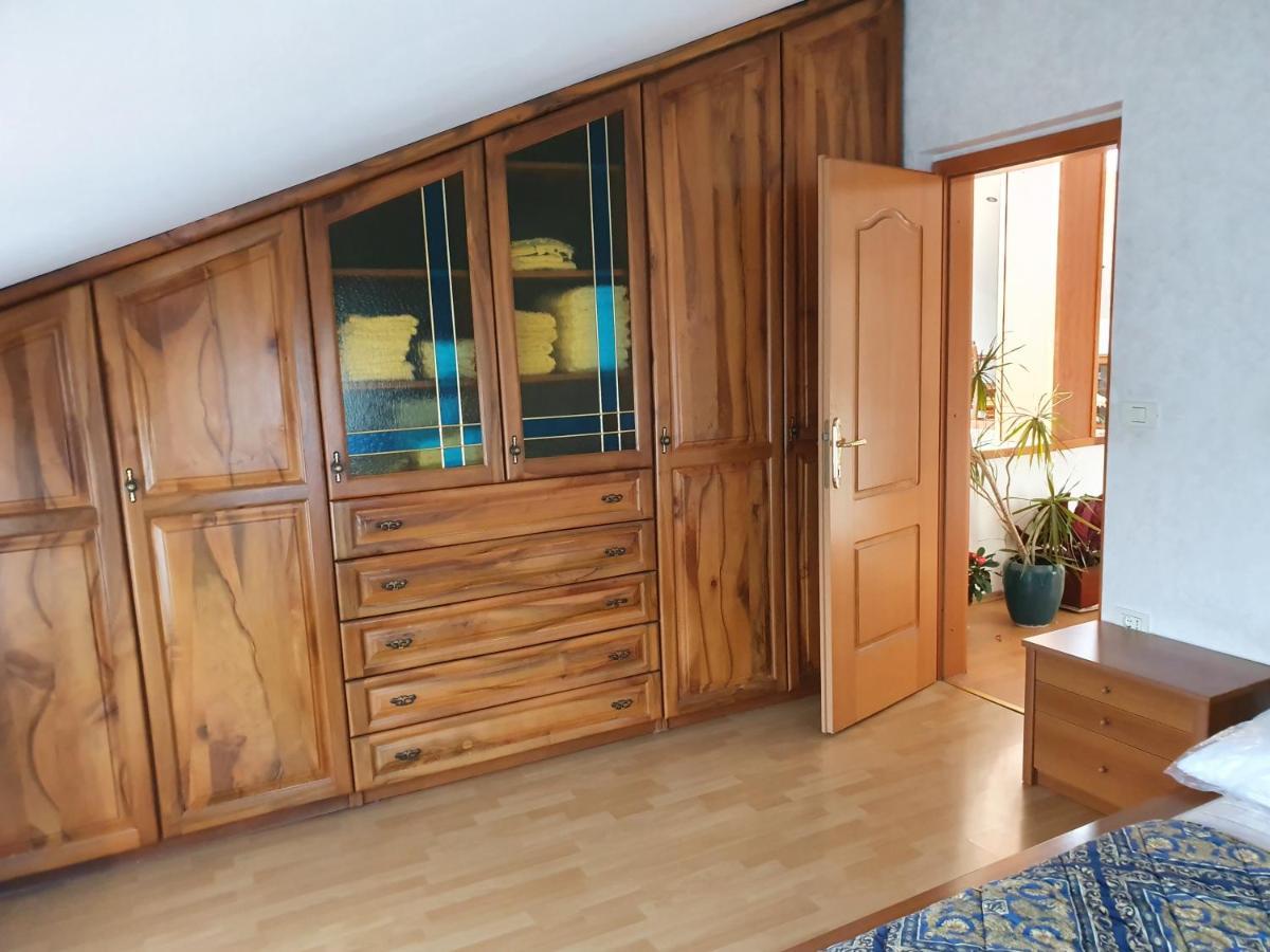 Apartma Aleksandra Ankaran Buitenkant foto