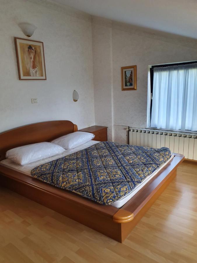 Apartma Aleksandra Ankaran Buitenkant foto